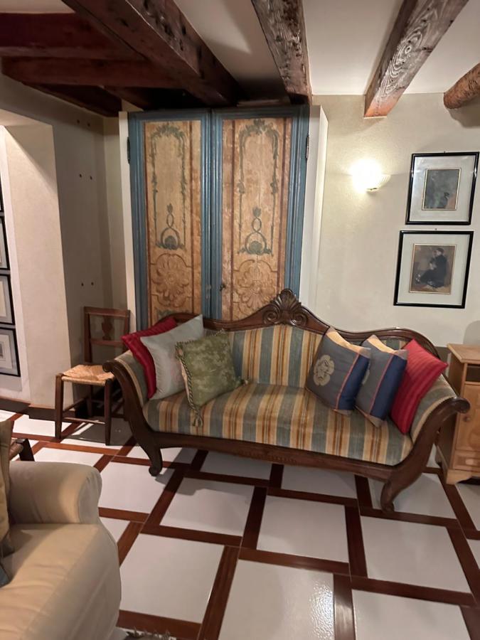1 Ca'Del Traghetto Family Apartment Венеція Екстер'єр фото